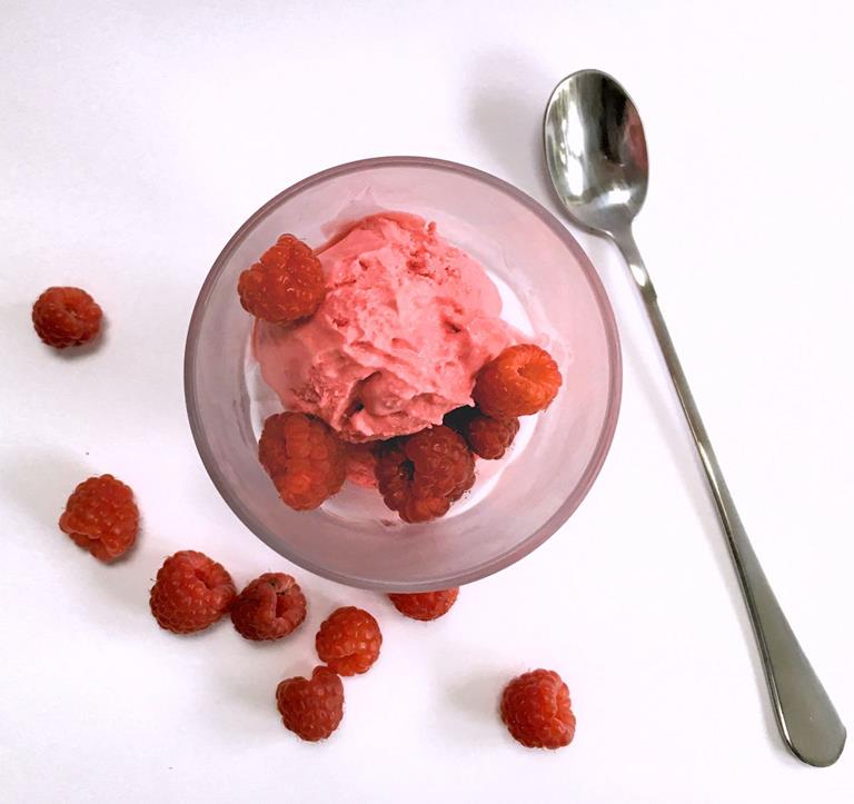 Summer Berry Ice Cream Recipe Cuisine Fiend 